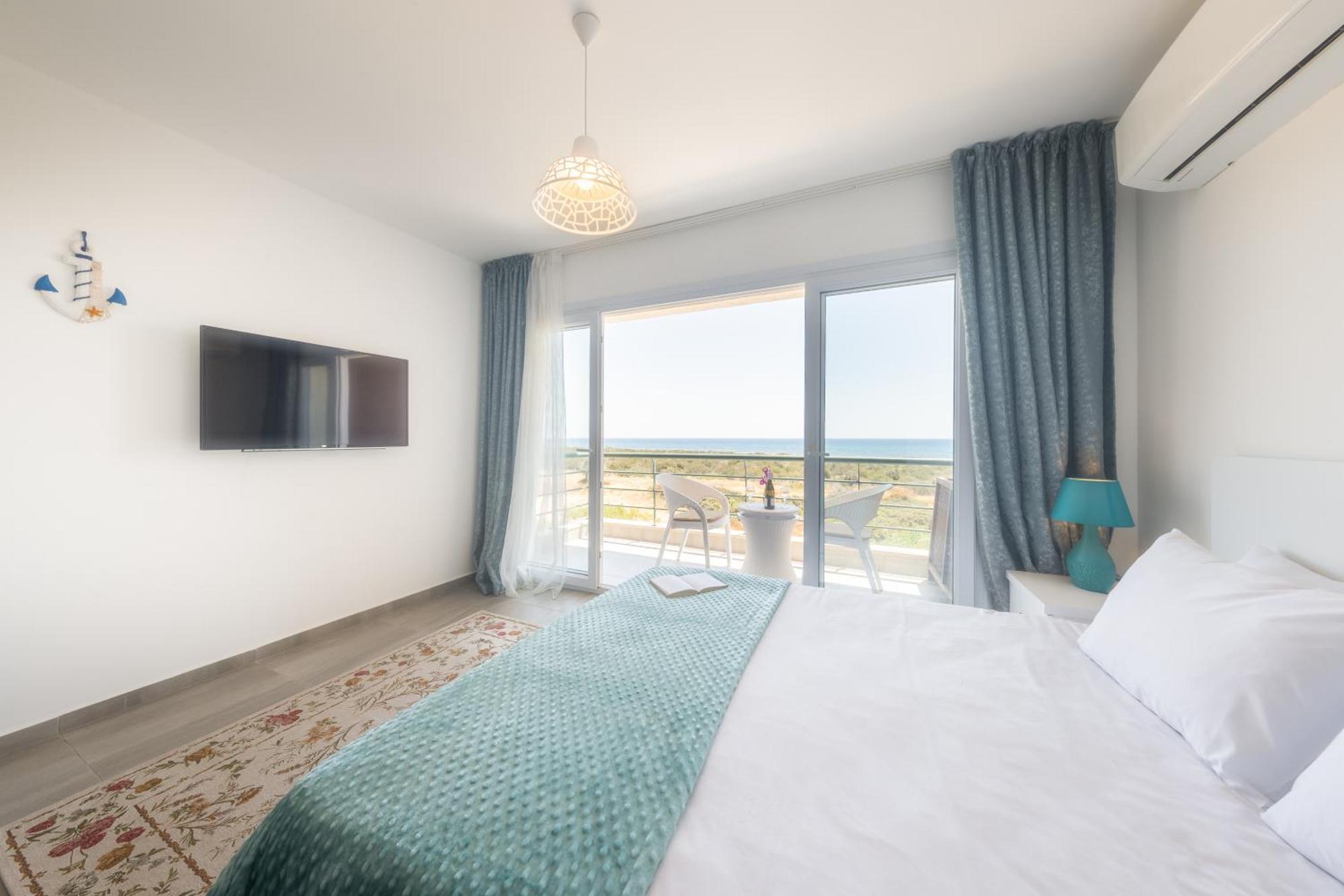 Thalassa Beach Resort & Spa Retreat Vokolidha Room photo